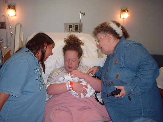 jessica cindy maw maw isabel.JPG