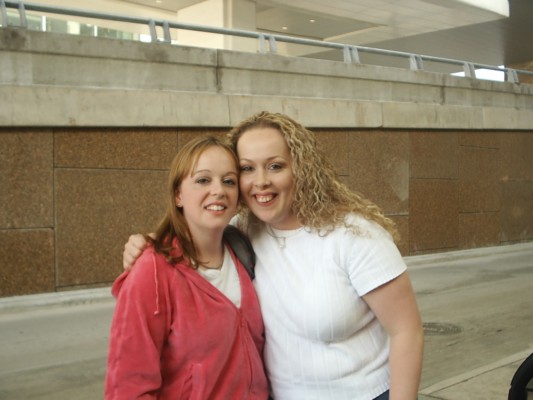jenny-jessica-airport-leaving.jpg
